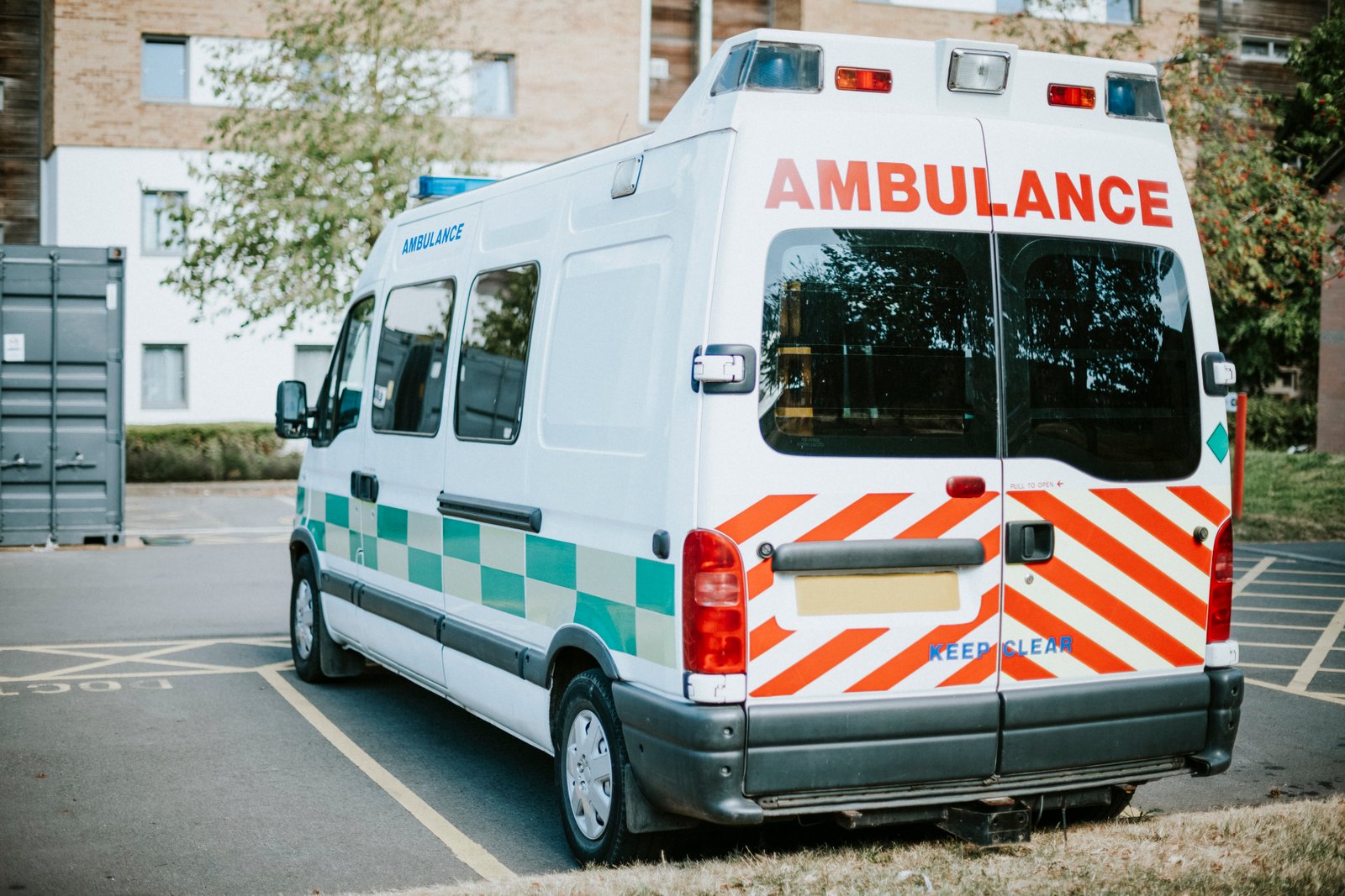 24/7 Ambulance Service